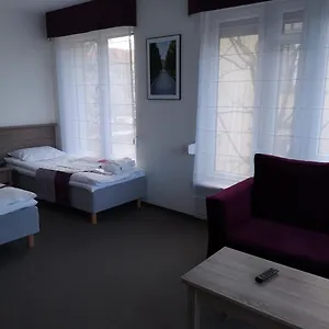 Bed & Breakfast Medica Poznan